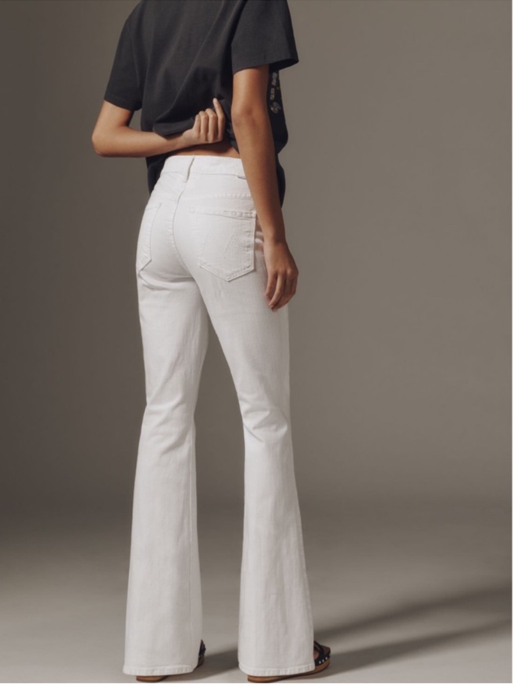 NEW Mother The Weekender Flare in Totally Innocent Denim Jeans Size 27 - Picture 2 of 11